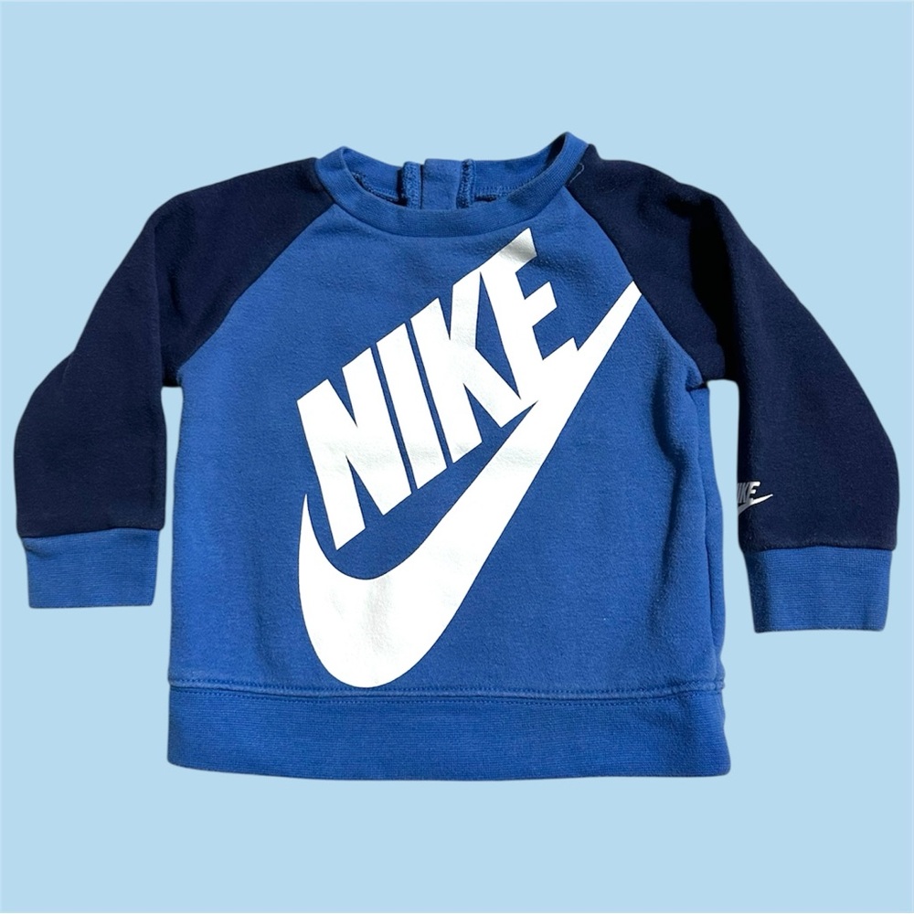 ❤︎2/$15❤︎ Nike Crewneck
